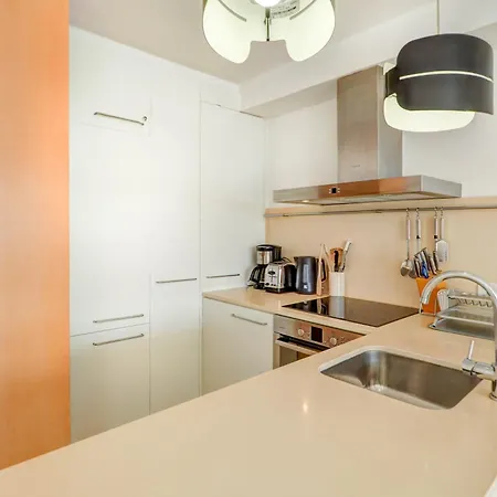 Apartment Sunset By Hello Homes *